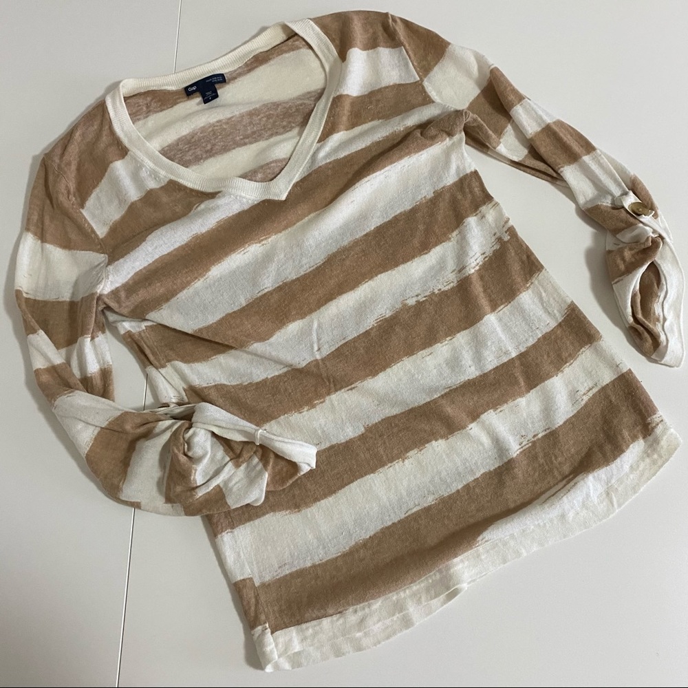 Painted stripe cream and beige sweater